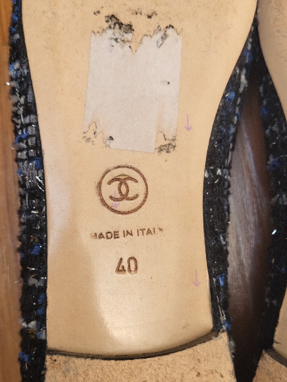 CHANEL Black Tweed & Patent Leather Cap-Toe Ballet Flats with Bow - Picture 6 of 8